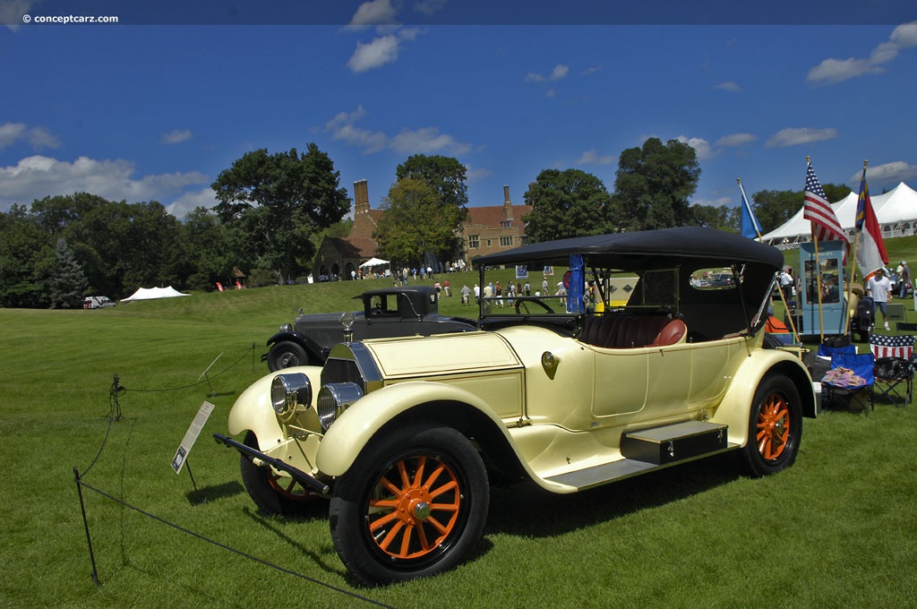 1917 Pierce-Arrow Model 48